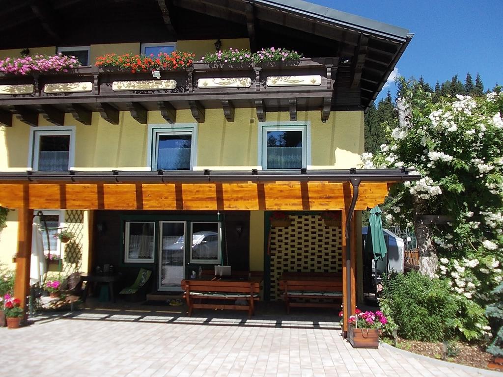 Pension Haus Rohrmoser Lungötz Екстериор снимка