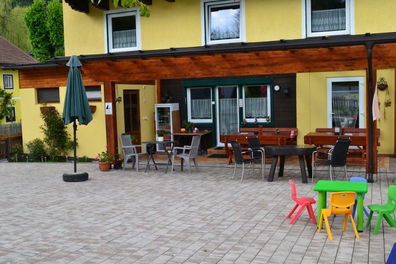 Pension Haus Rohrmoser Lungötz Екстериор снимка